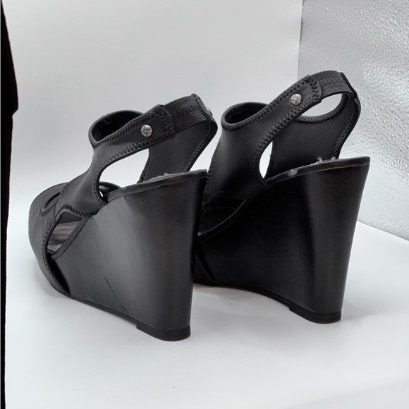 Vera Wang Simply Vera Wedge - Picture 4 of 5